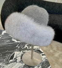 Load image into Gallery viewer, Real Fox Fur Wool Hats