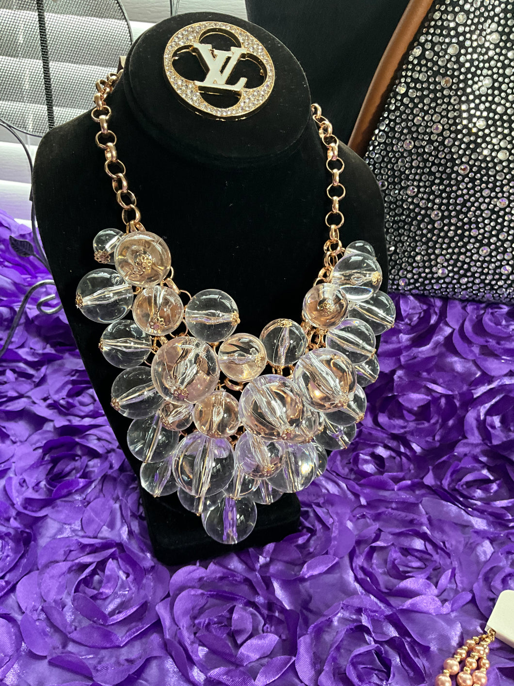 Chunky Clear Necklace Set w/Earrings