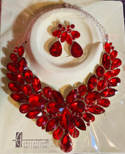 Load image into Gallery viewer, The Red Holiday Set
