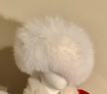 Load image into Gallery viewer, The Fox Fur &amp; Leather Hat
