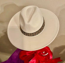 Load image into Gallery viewer, Fedoras w/Blingy Band
