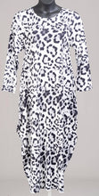 Load image into Gallery viewer, Maxi Dresses
